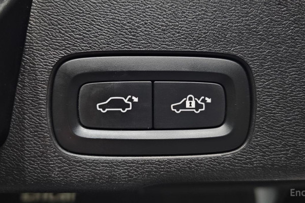 2018 Volvo XC60 с пробегом 76 352 км