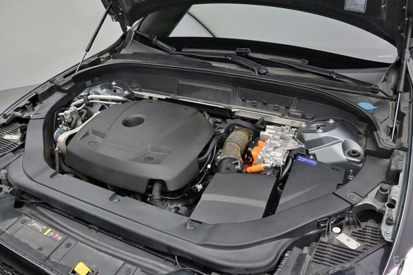 2021 Volvo XC60 с пробегом 108 317 км