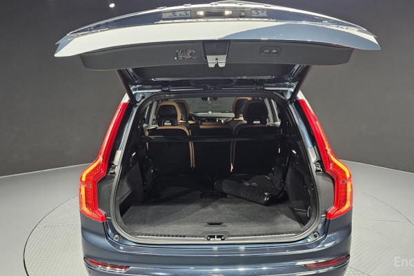 2020 Volvo XC90 с пробегом 63 327 км