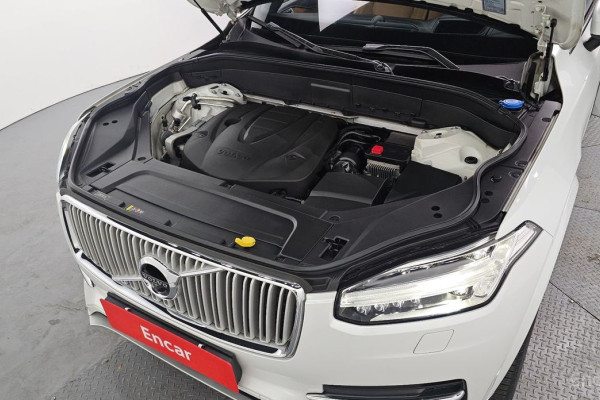 2018 Volvo XC90 с пробегом 101 220 км