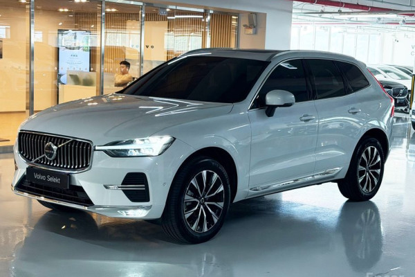 2024 Volvo XC60 с пробегом 9 750 км