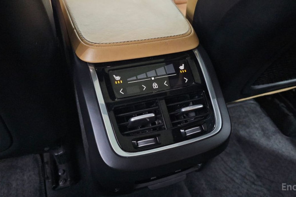 2018 Volvo XC90 с пробегом 101 220 км