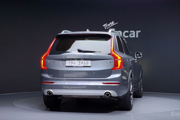 2018 Volvo XC90 с пробегом 82 367 км