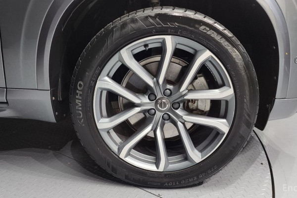 2018 Volvo XC90 с пробегом 82 367 км