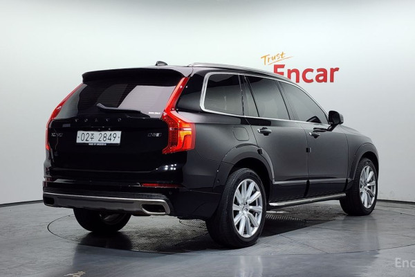 2019 Volvo XC90 с пробегом 104 083 км