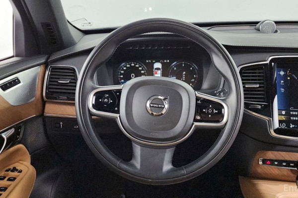 2019 Volvo XC90 с пробегом 104 083 км