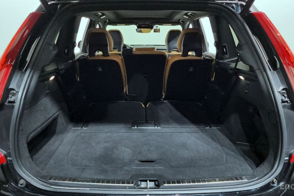 2019 Volvo XC90 с пробегом 104 083 км