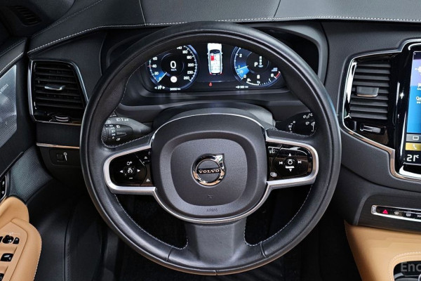 2021 Volvo XC90 с пробегом 36 956 км
