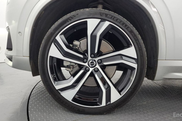 2021 Volvo XC90 с пробегом 77 344 км