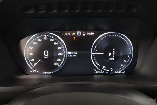 2021 Volvo XC90 с пробегом 77 344 км