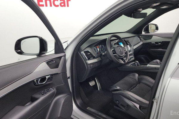 2021 Volvo XC90 с пробегом 77 344 км