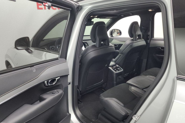 2021 Volvo XC90 с пробегом 77 344 км