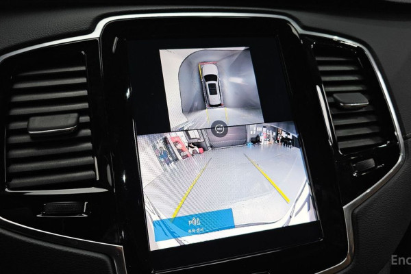 2024 Volvo XC90 с пробегом 26 526 км