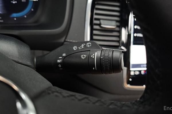 2024 Volvo XC90 с пробегом 26 526 км