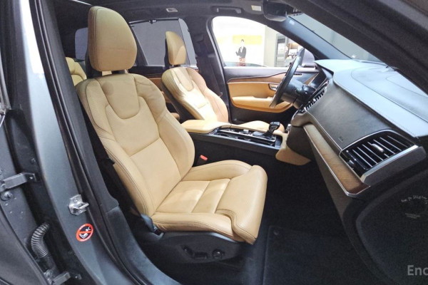 2017 Volvo XC90 с пробегом 138 140 км