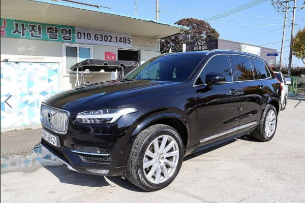 2018 Volvo XC90 с пробегом 198 055 км