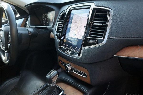 2018 Volvo XC90 с пробегом 198 055 км