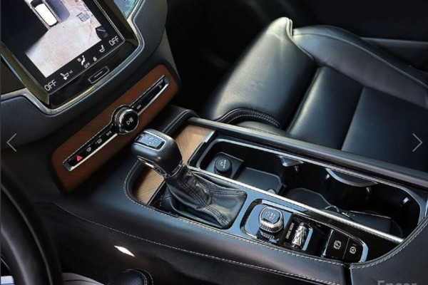2018 Volvo XC90 с пробегом 198 055 км