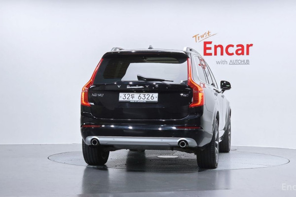 2018 Volvo XC90 с пробегом 119 595 км