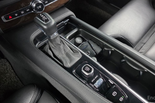 2018 Volvo XC90 с пробегом 119 595 км