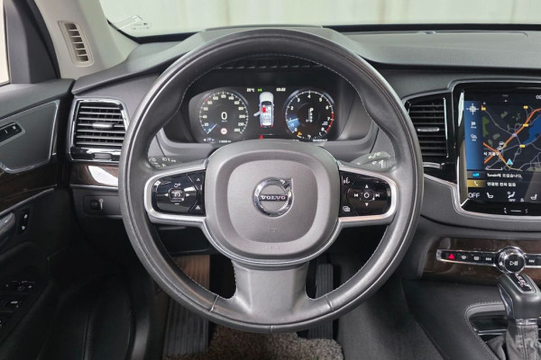 2018 Volvo XC90 с пробегом 119 595 км