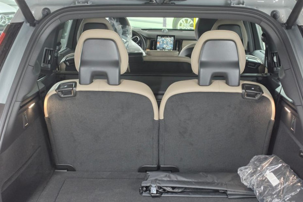 2026 Volvo XC90 с пробегом 7 км