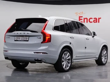 2016 Volvo XC90 с пробегом 106 696 км
