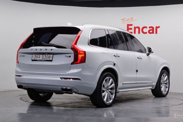 2016 Volvo XC90 с пробегом 106 696 км