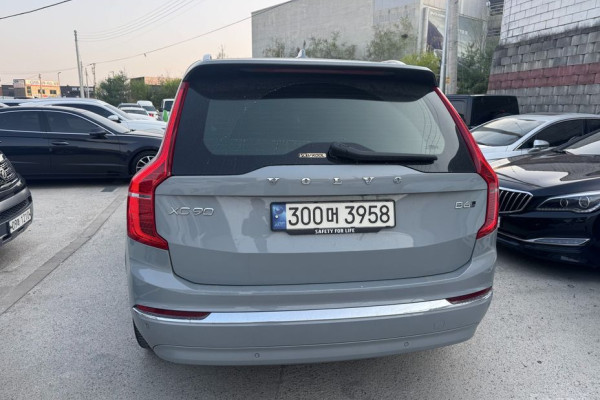 2023 Volvo XC90 с пробегом 51 609 км