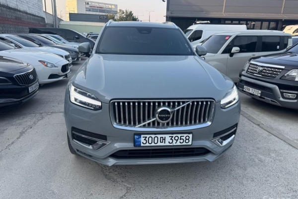 2023 Volvo XC90 с пробегом 51 609 км