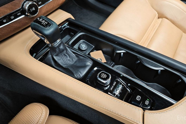 2018 Volvo XC90 с пробегом 186 904 км