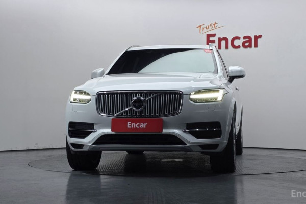 2018 Volvo XC90 с пробегом 117 296 км