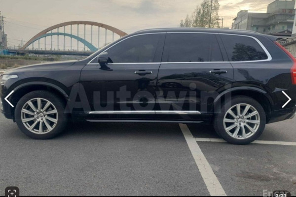 2017 Volvo XC90 с пробегом 298 223 км