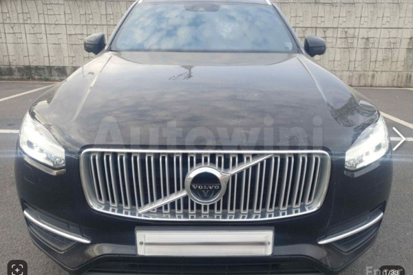 2017 Volvo XC90 с пробегом 298 223 км