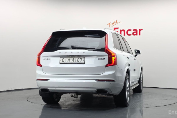 2017 Volvo XC90 с пробегом 97 897 км