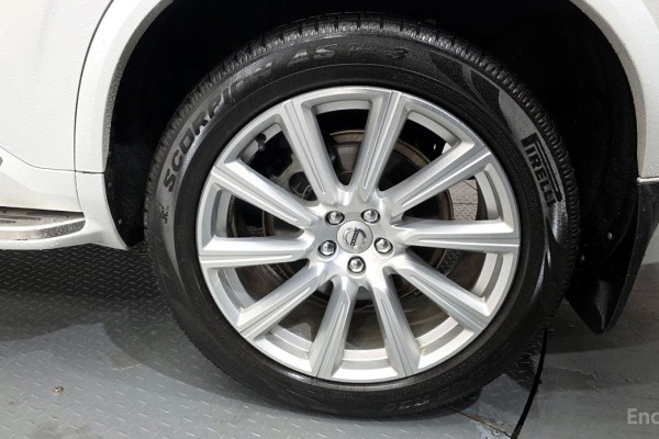 2017 Volvo XC90 с пробегом 97 897 км