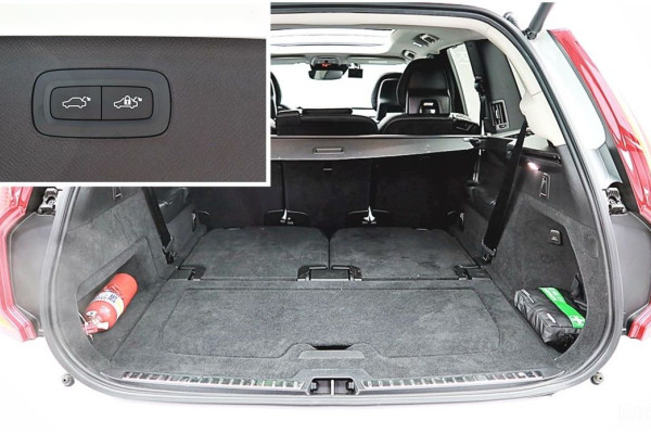 2021 Volvo XC90 с пробегом 50 867 км