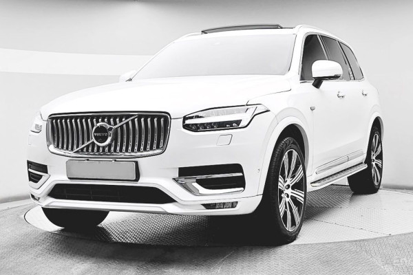 2021 Volvo XC90 с пробегом 50 867 км