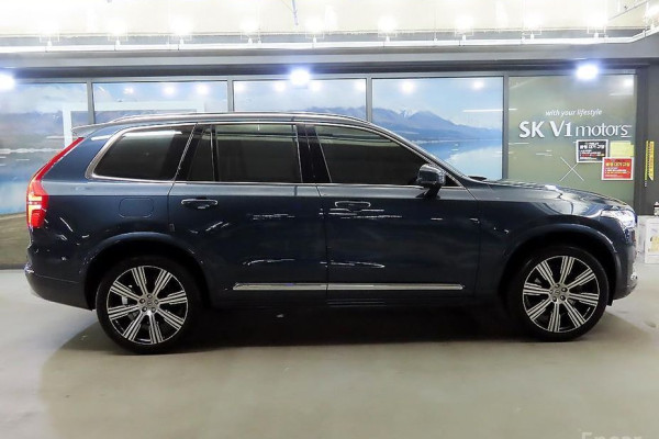 2021 Volvo XC90 с пробегом 86 559 км
