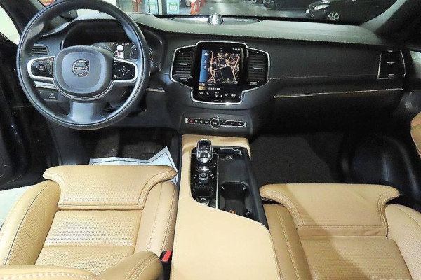 2021 Volvo XC90 с пробегом 86 559 км