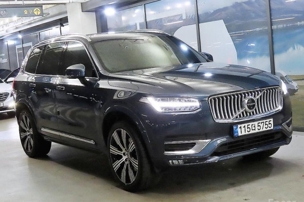 2021 Volvo XC90 с пробегом 86 559 км