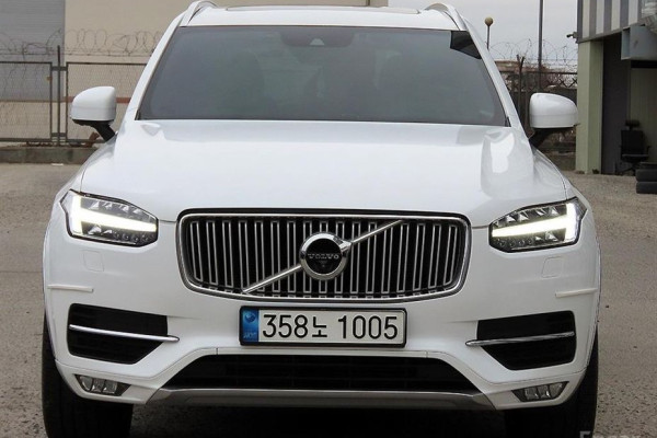 2019 Volvo XC90 с пробегом 128 000 км