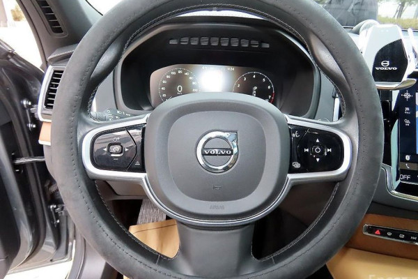 2019 Volvo XC90 с пробегом 128 000 км