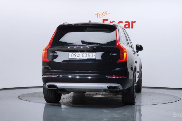 2016 Volvo XC90 с пробегом 61 212 км