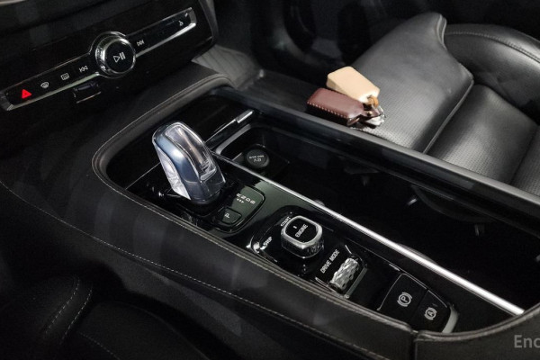 2016 Volvo XC90 с пробегом 61 212 км