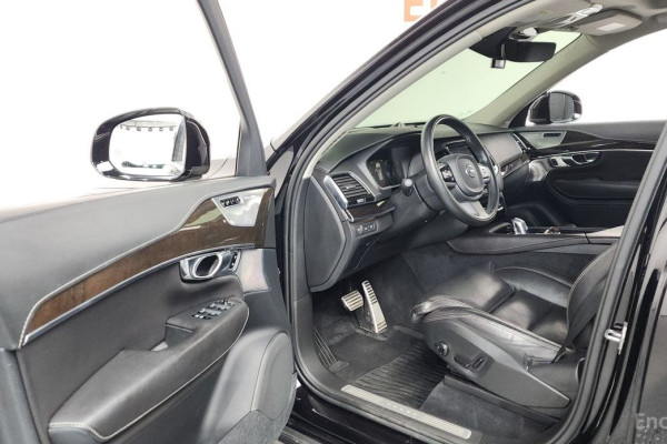 2016 Volvo XC90 с пробегом 61 212 км