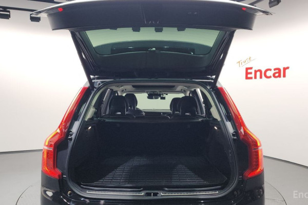 2016 Volvo XC90 с пробегом 61 212 км