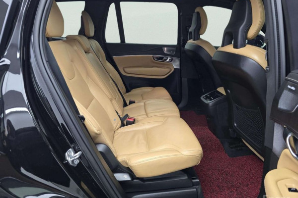 2021 Volvo XC90 с пробегом 45 290 км