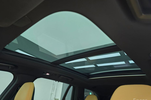 2024 Volvo XC90 с пробегом 30 317 км