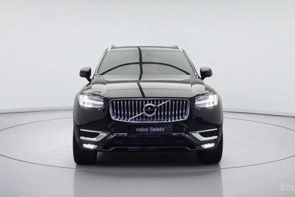 2021 Volvo XC90 с пробегом 51 634 км